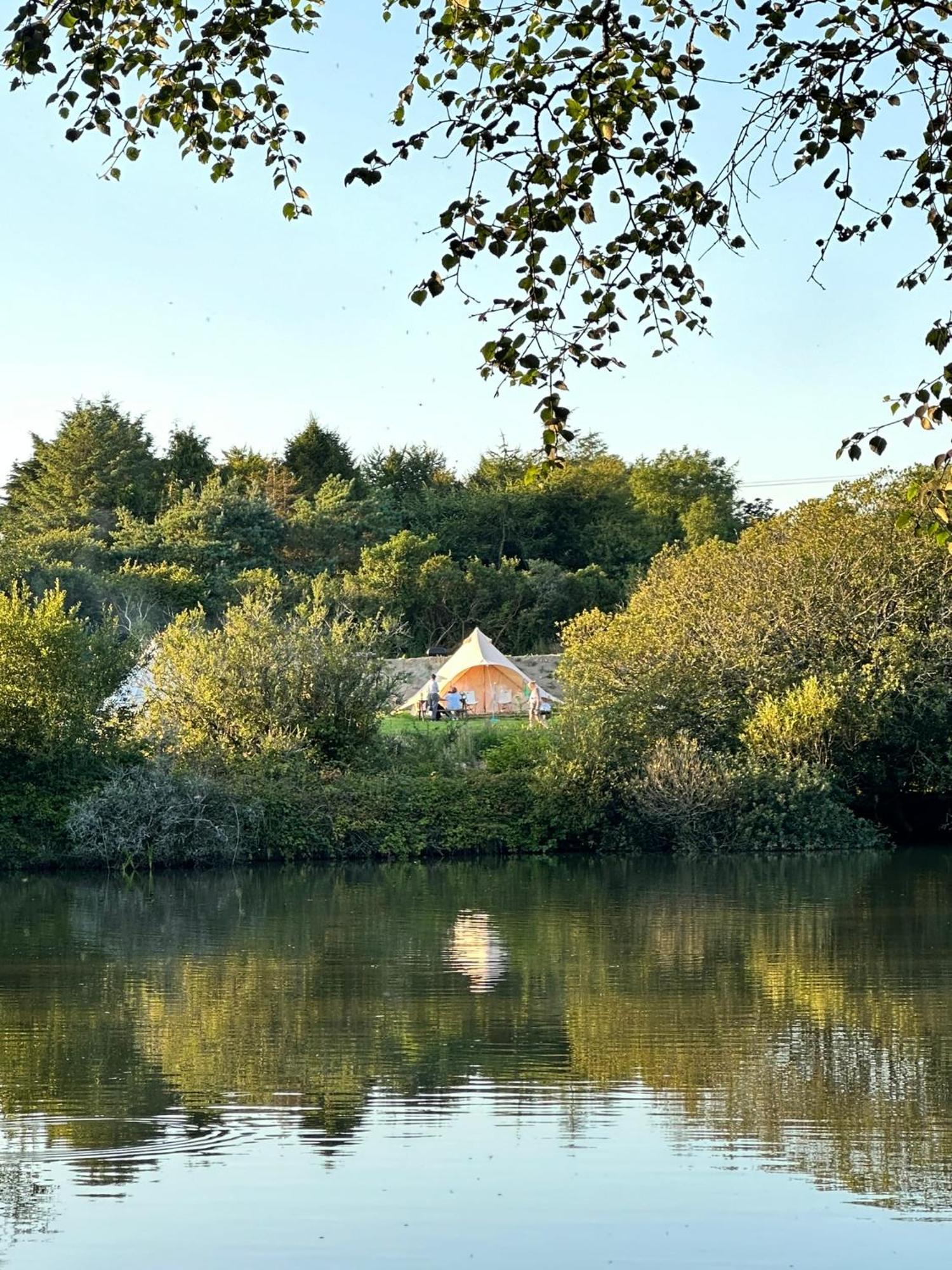 Lakeside Glamping Firecrest St Columb Major Dış mekan fotoğraf